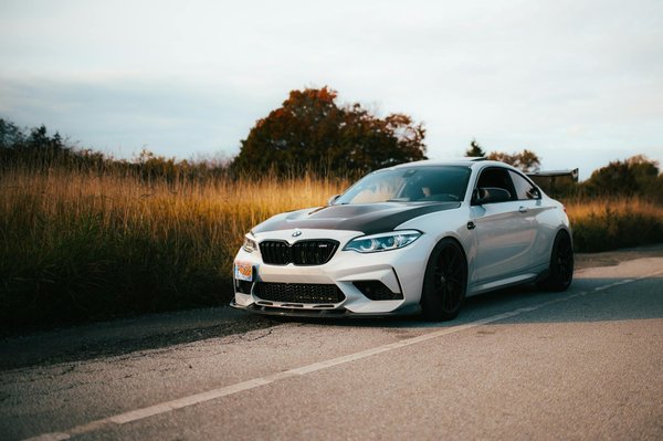 Top pneus moto pour circuit : guide d'achat indispensable