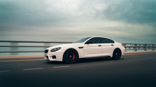 Étapes simples pour installer des pédales antidérapantes dans votre véhicule